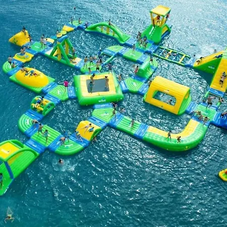 Apartment Fantastic Benal With Water Park *
