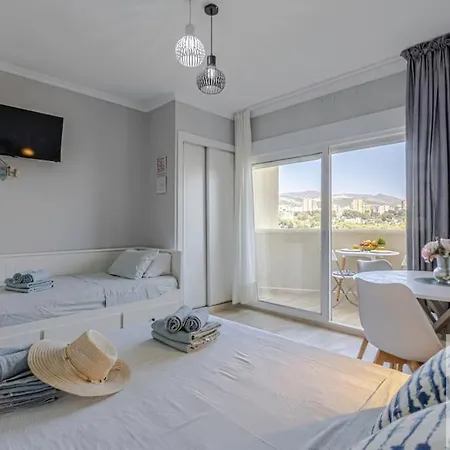 Apartment Fantastic Benal With Water Park