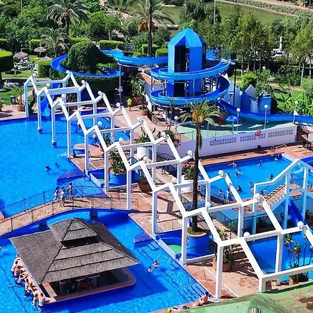 Fantastic Benal With Water Park